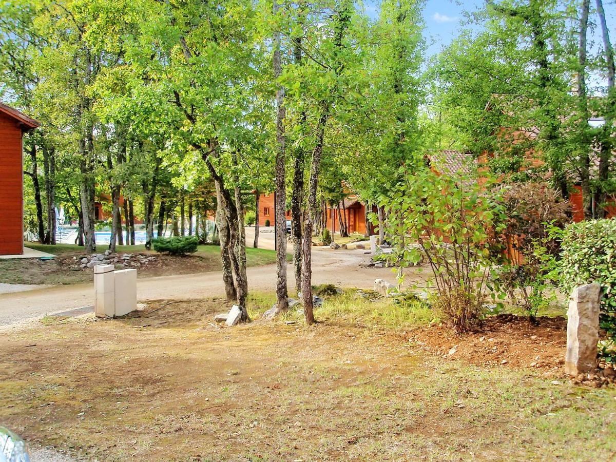 Maison De 2 Chambres Avec Vue Sur Le Lac Piscine Partagee Et Jardin Amenage A Lachapelle Auzac Exterior foto